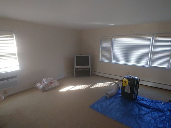 3rd image of 1125 English Pl #2