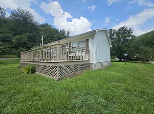 13 Church Fork Rd, Hundred, WV 26575