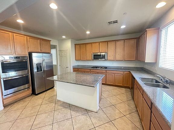 3rd image of 10128 Marvel Cove St