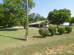 1513 Gilman Rd, Fort Worth, TX 76140