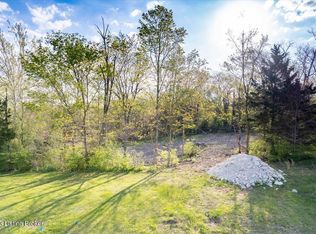 1109 Hamlet Frst, La Grange, KY 40031
