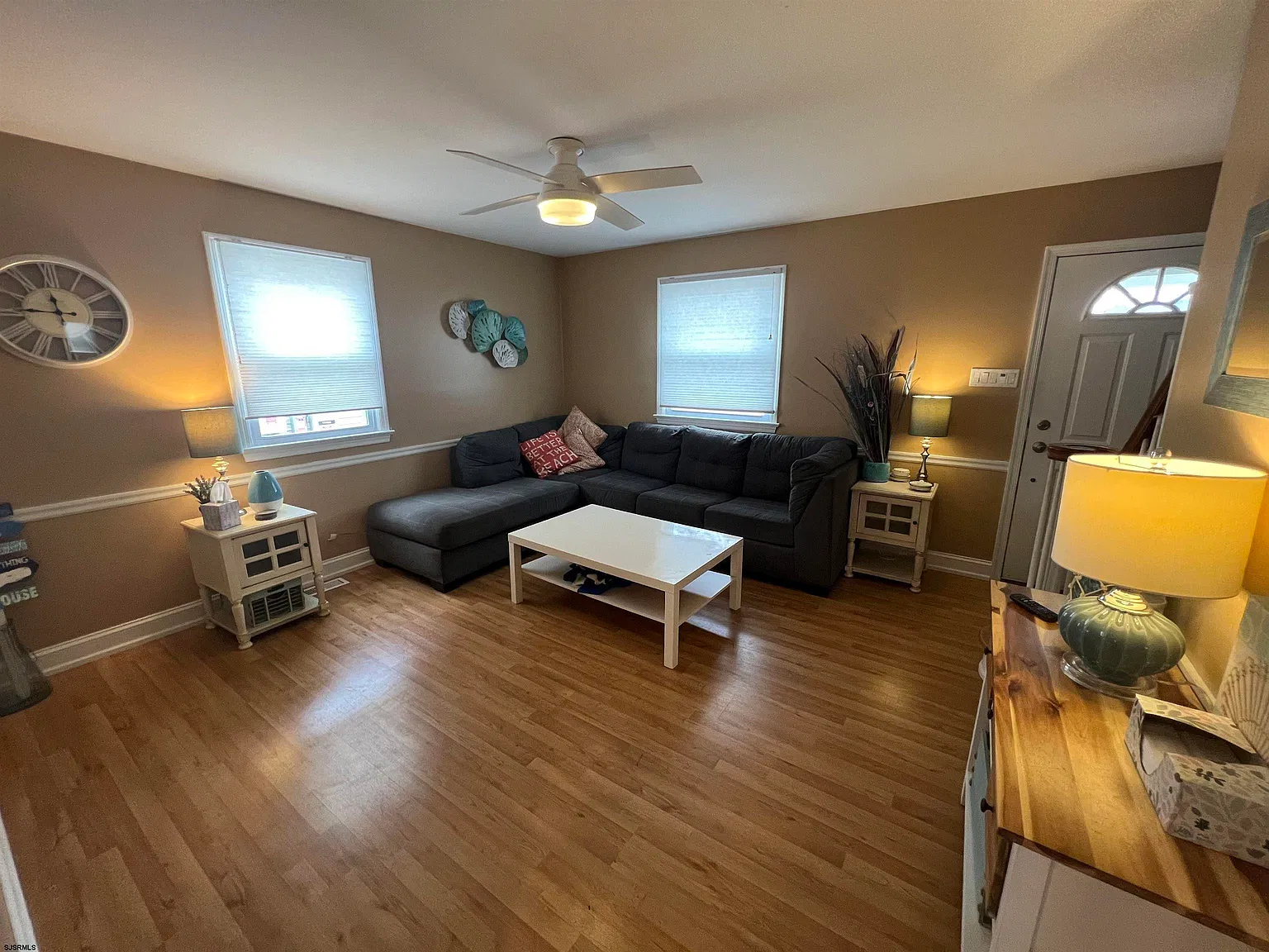 4 bed, 1.5 bath, $1,400 — Photo 3