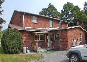 2nd image of 1109 Park Ave