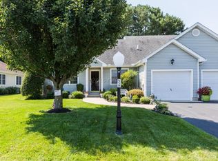958 W Schumaker Manor Dr, Salisbury, MD 21804