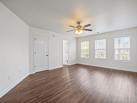 4th image of 835 Brookhannah Ct