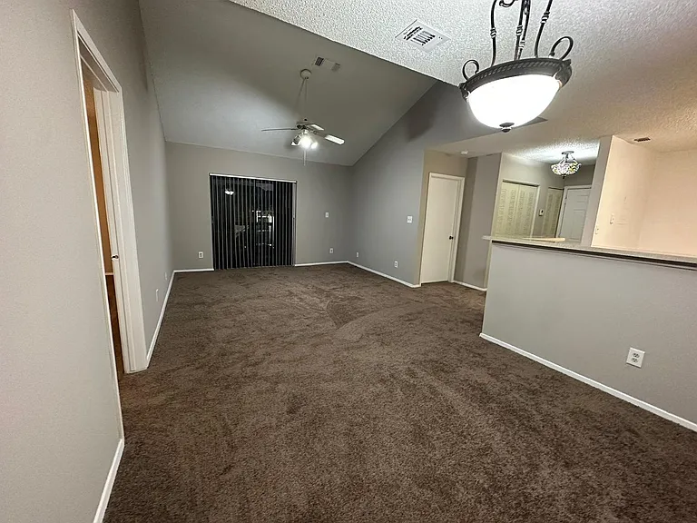 11225 W Atlantic Blvd — Photo 9