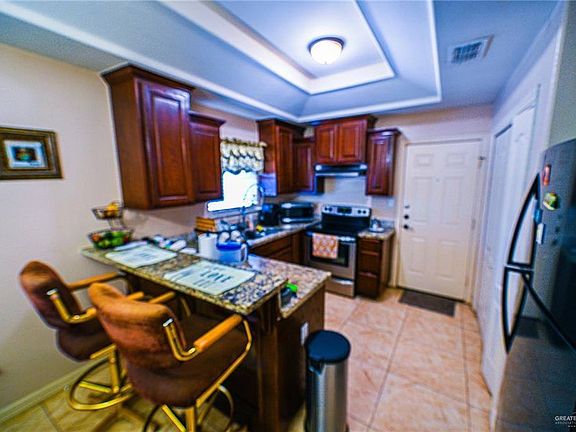 2nd image of 402 Lotto Ln