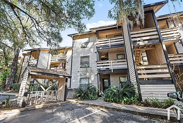 1604 Arcadia Dr #108 — Photo 3
