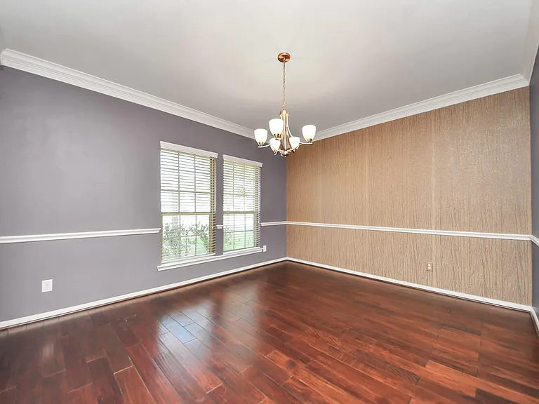 9427 Sapphire Bay Ln — Photo 13