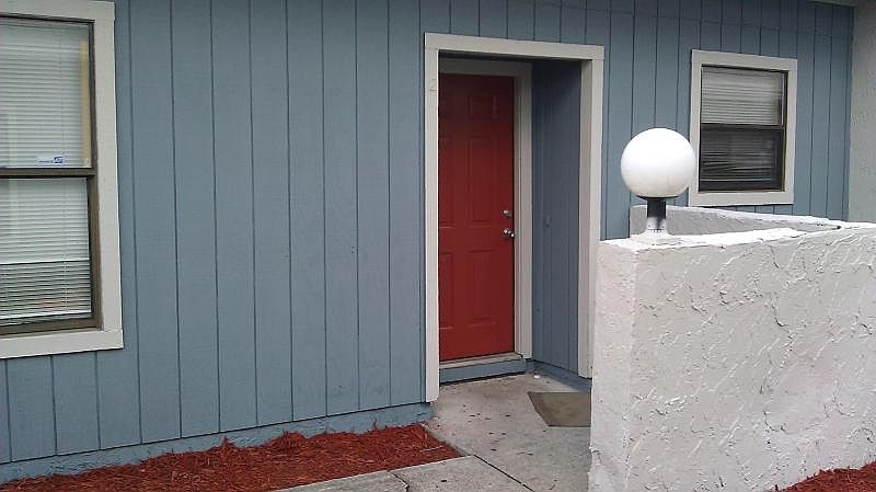 1st image of 7619 Indian Lakes Dr APT 2