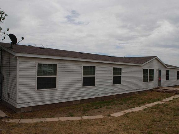 2nd image of 224 E Willow Creek Dr