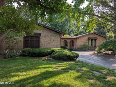 7041 Country Creek Rd, Maumee, OH, 43537