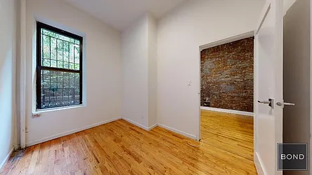 Rented by Bond New York