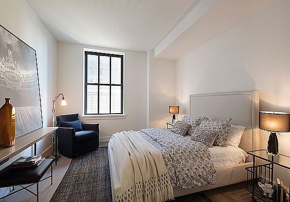 4th image of 100 Barclay St APT 12P