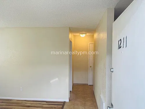 Floor plan 1211