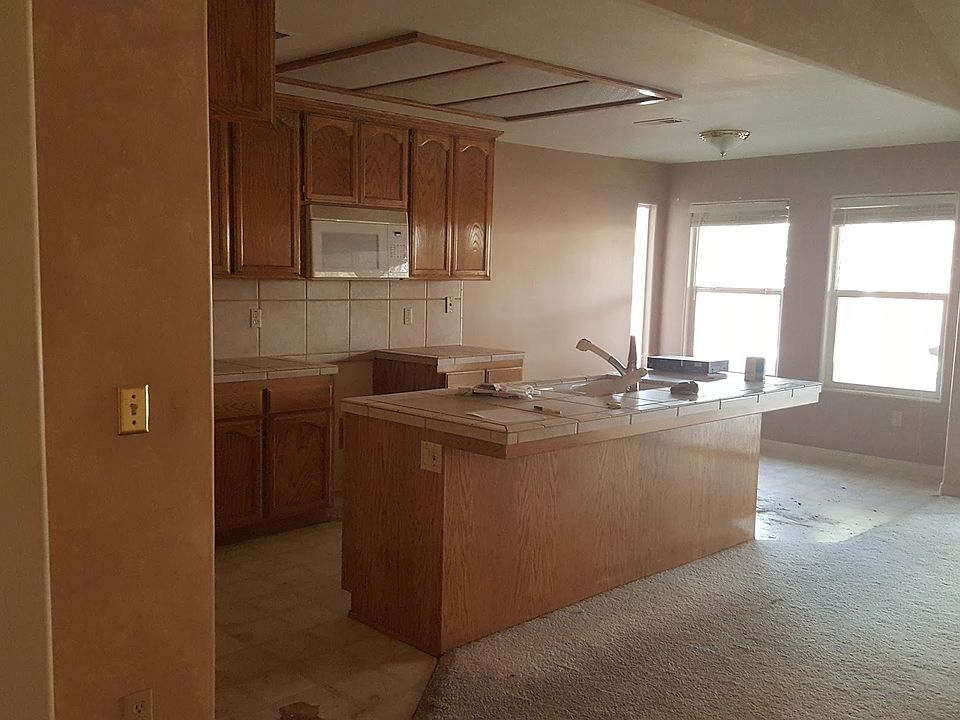 2nd image of 6014 Summer Springs Dr