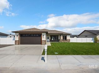 215 Sandi Rd, Twin Falls, ID 83301