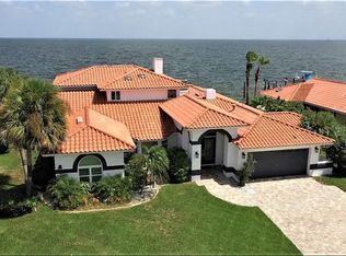 1956 Carolina Ave NE, Saint Petersburg, FL 33703