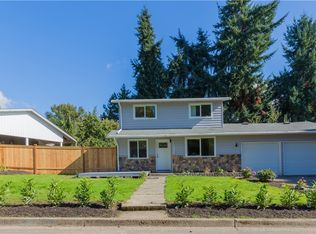13928 102nd Ave NE, Kirkland, WA 98034