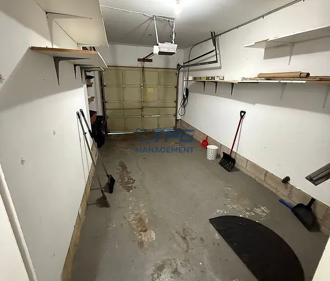 19 Newburgh Dr — Photo 19