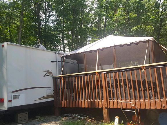 3rd image of 112 Stasa Ct S