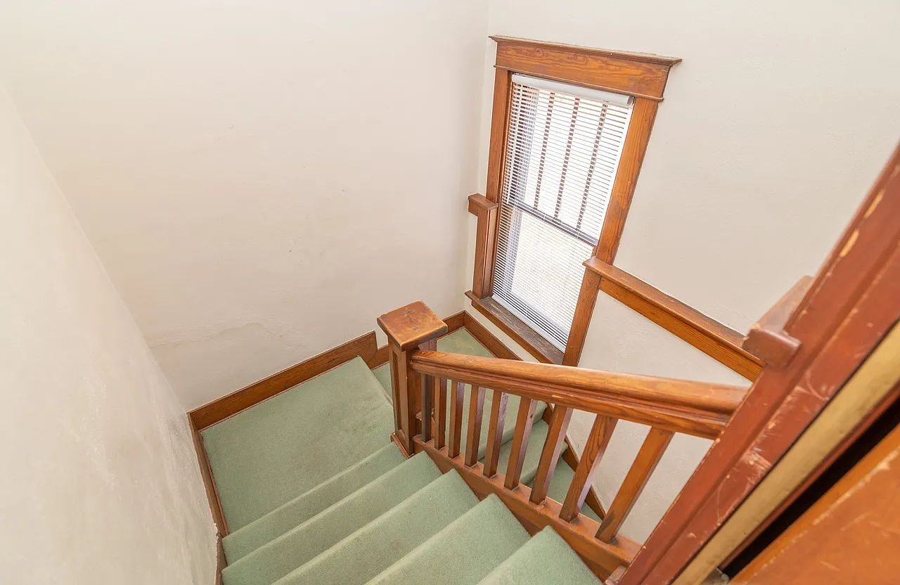 306 Brooks Street - 1 — Photo 3