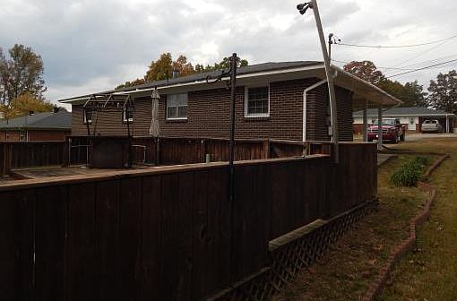4th image of 112 E James St