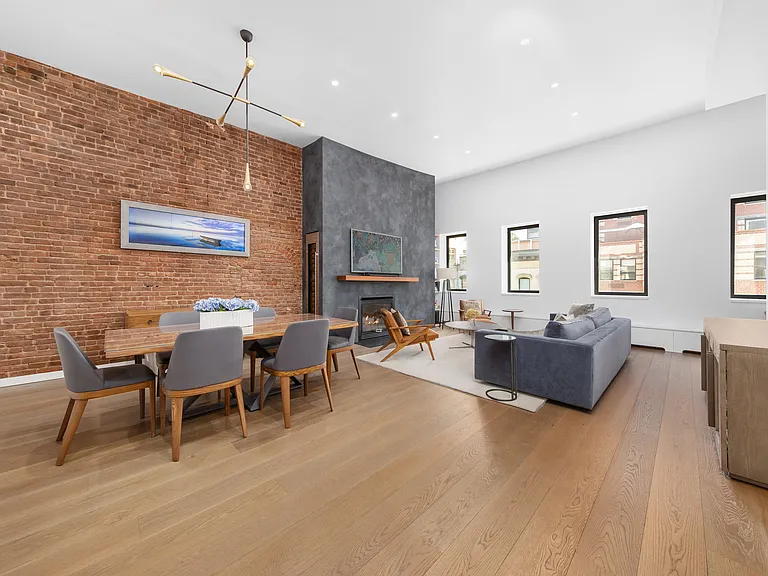 150 Chambers St #Penthouse 5W — Photo 2