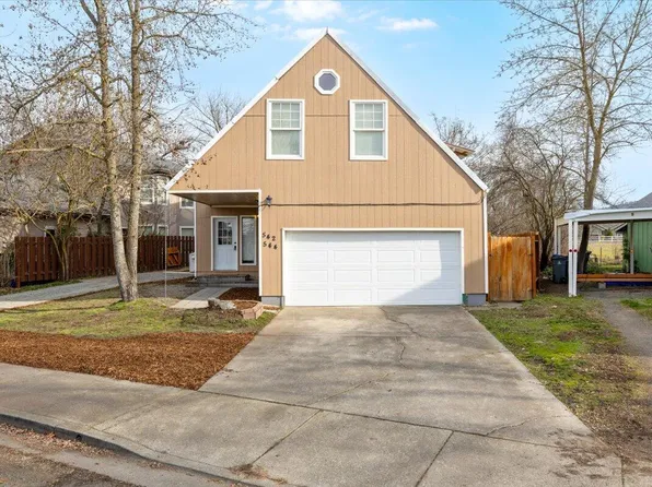 542 Tulipan Way, Talent, OR 97540