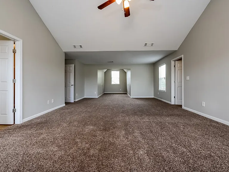 3711 Arminto Dr — Photo 8