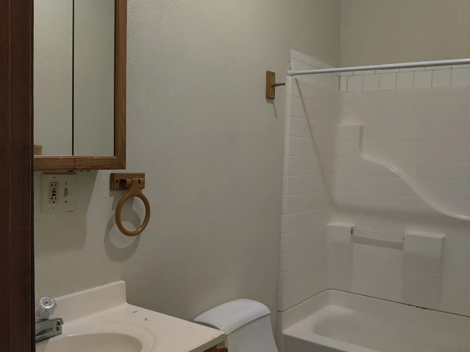 1 bed, $800 — Photo 4