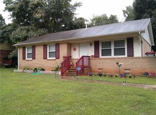 2909 Dalecrest Dr, Charlotte, NC 28269