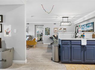 12233 W Cross Dr UNIT 204, Littleton, CO 80127