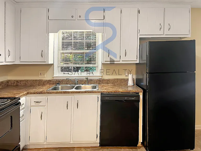 4125 Maple Ferry Dr NE — Photo 9