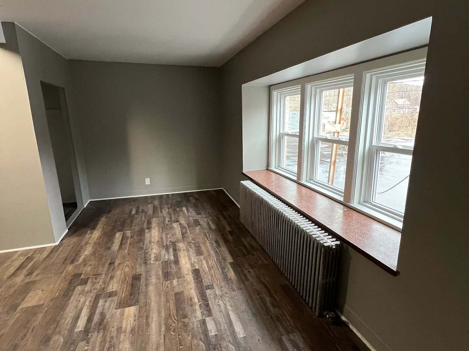 1 bed, 840 sqft, $975 — Photo 3