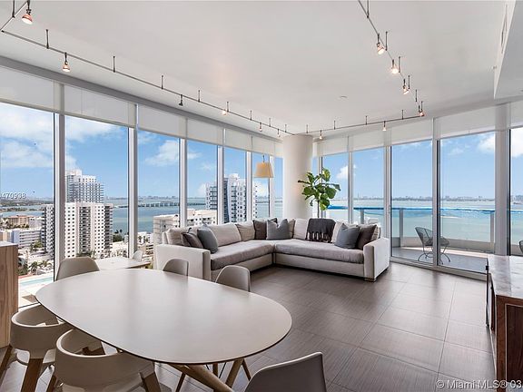 2nd image of 2020 N Bayshore Dr APT 1901