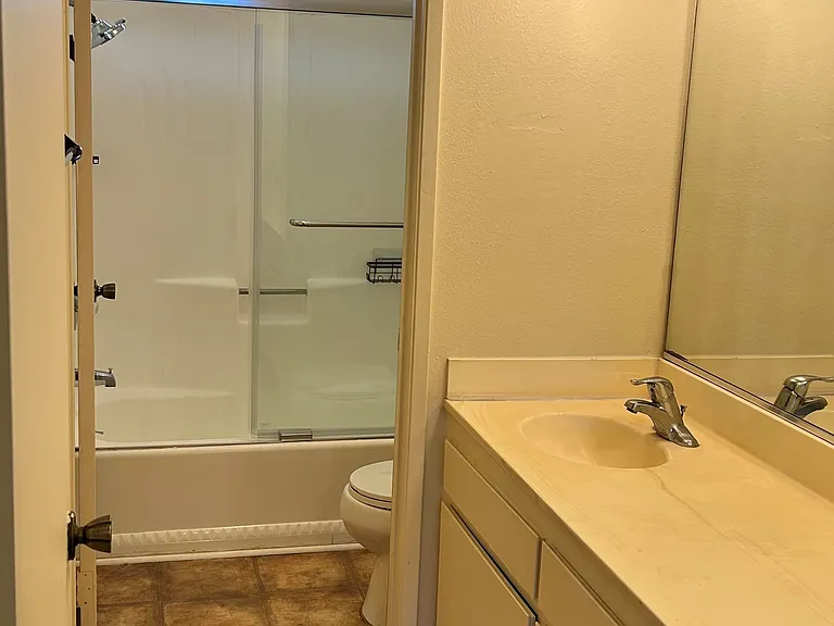 8235 Stewart And Gray Rd #106 — Photo 8