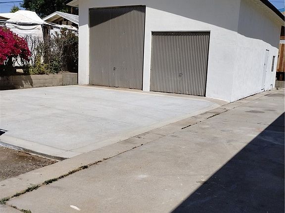 3rd image of 22678 La More Rd