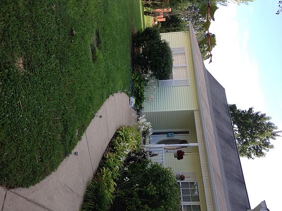 3rd image of 6700 Pollyana Ln