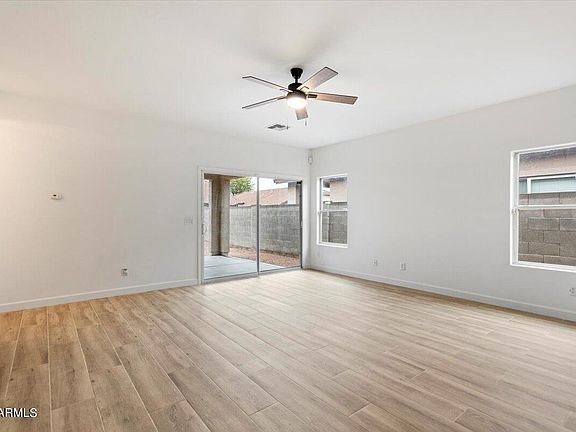 5th image of 11609 W JEFFERSON Street