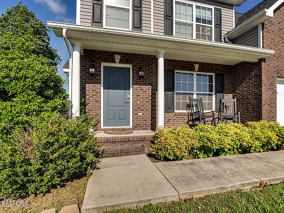 2nd image of 2109 Indigo Wood Ct