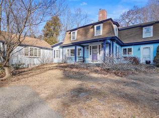 101 Hunt Rd, Chelmsford, MA 01824