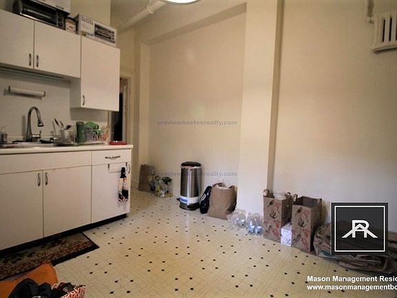 3rd image of 1668 Commonwealth Ave #15