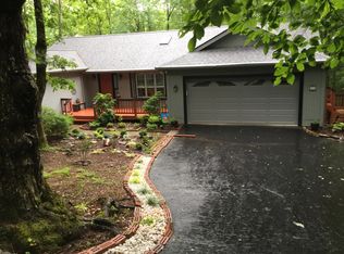 56 Dvga Ct, Brevard, NC 28712