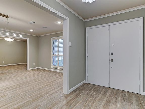 4th image of 7611 Skyline Dr
