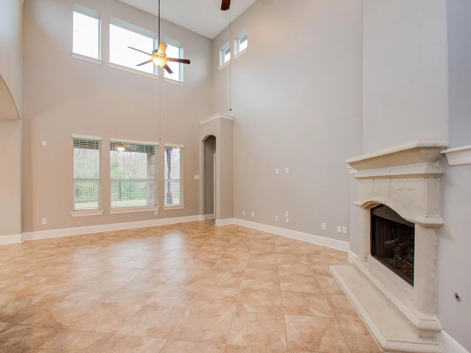 3529 Firenze Dr — Photo 4