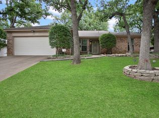 5816 Highgate Dr, Arlington, TX 76016