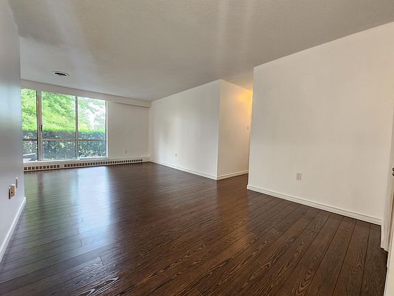 2nd image of 2400 Virginia Dr #103