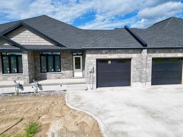 415 Ivings Dr, Saugeen Shores, ON N0H 2C3