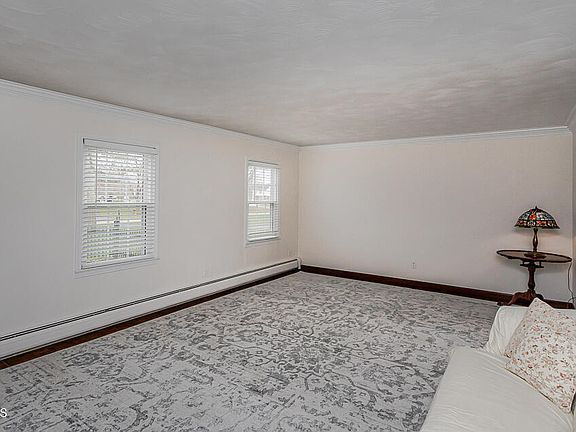 5th image of 60 Back Bay Rd